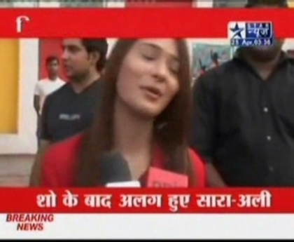 00_04_30 - sara khan16
