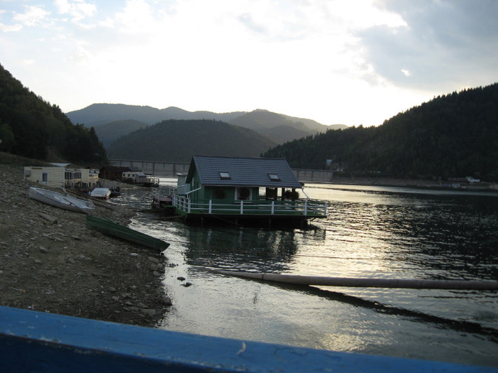 lacul Bicaz sau Izvorul MUntelui