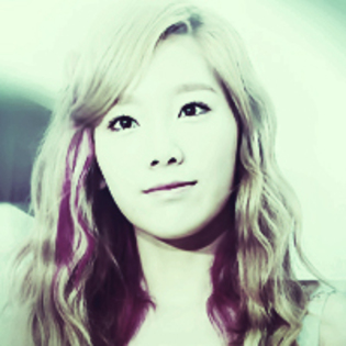 Beautiful Taeyeon <3 . :x