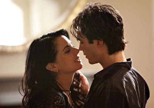 nu ma saruti - The vampire diaries banda 2
