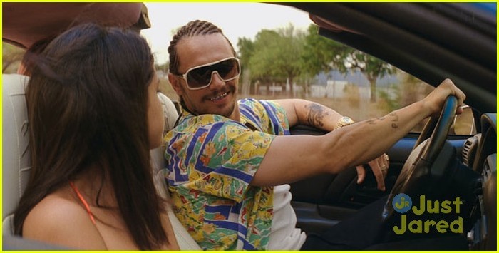 vaness-ashley-selena-spring-breakers-03 - Vanessa Hudgens and Selena Gomez New Spring Breakers Pics