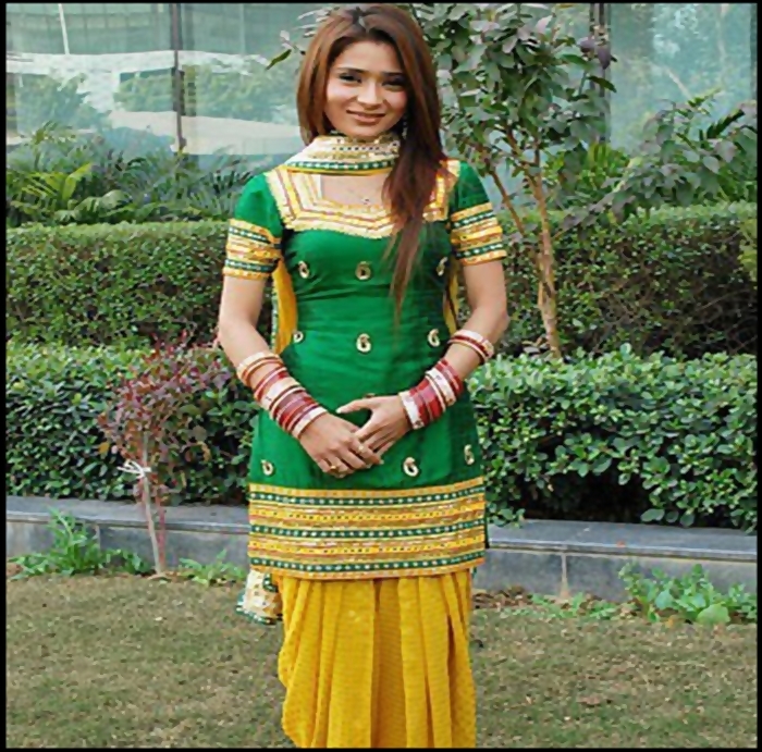 ` Shona (27)