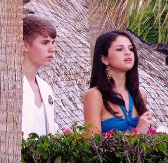 R: ohh bine! ma duc! imi ramai datoare!