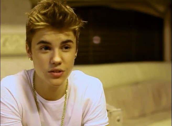 Mrg... am dus`o sa se spele pt k nu putea sa mearga si apoi nush ce a mai facut...k yo am adormit