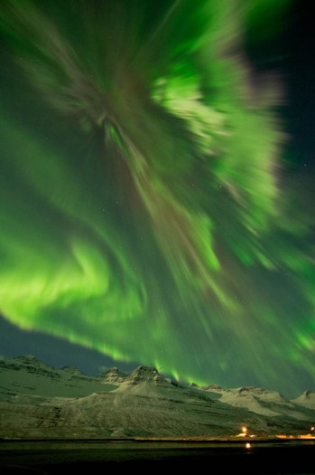 21. Aurora boreala - Frumusetea lunii - surprinsa in 50 de imagini