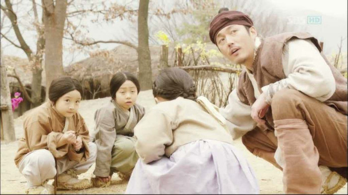 TWDR24-00800 - Tree With Deep Roots - Joseon