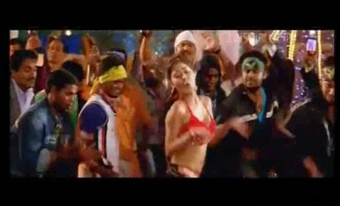 00_02_36 - sara khan16