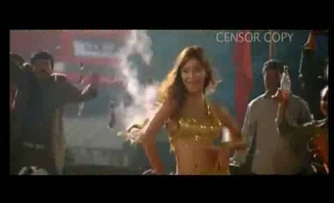 00_03_02 - sara khan16