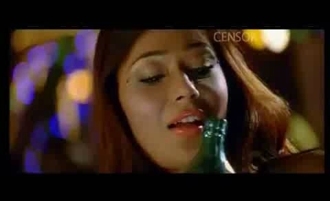 00_03_15 - sara khan16