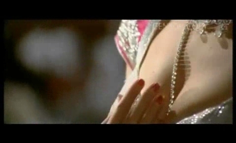 00_04_56 - sara khan16