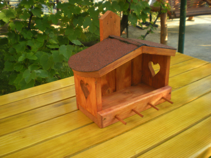 DSCN4938 - Set gradina 2 banci si o masa