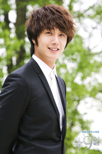 jung-il-woo-as-scheduler-song-yi-soo-49-days_4ce4cdec179fad - l-49 days-l