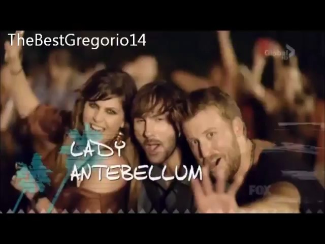 bscap0084 - xX_Teen Choice Awards 2012 - Singing Happy Birthday to Selena