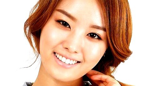 ♥ Song Ji Eun ♥