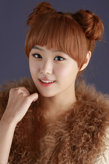 ♥ Song Ji Eun ♥ - o Song Ji Eun o