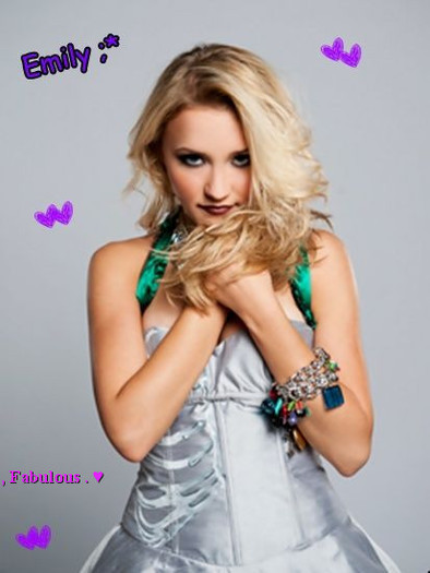 Nu,si sa nu te mai apropii de el,il imbolnevesti cu uratenia ta!