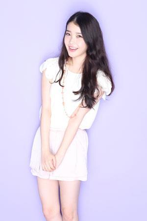 400428_311637942268896_1514229870_n - IU