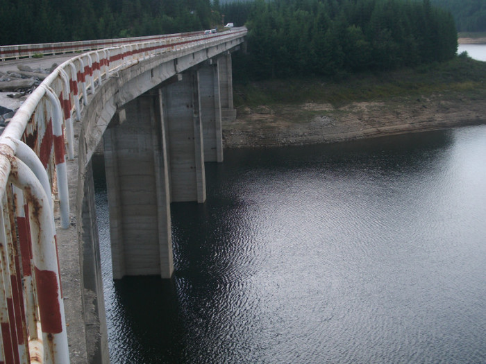 Lacul si barajul Oasa - PLIMBARE PE TRANSALPINA