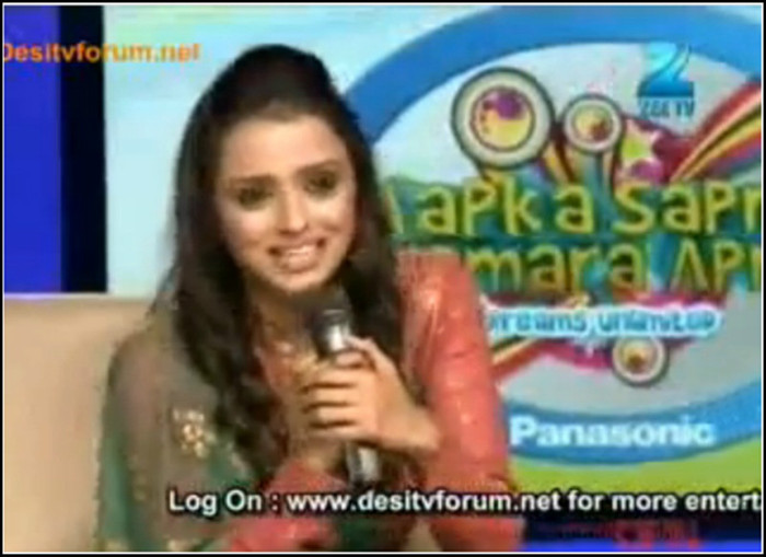 9-vert - PARUL CHAUHAN NEW