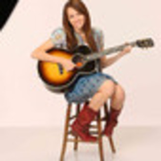 hannah-montana-the-movie-294129l-thumbnail_gallery - Miley Cyrus