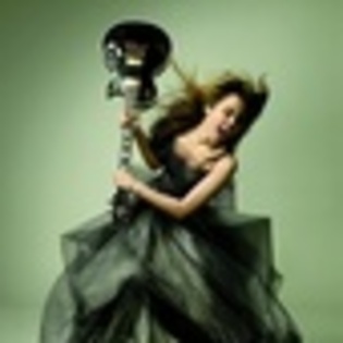 miley-cyrus-901593l-thumbnail_gallery - Miley Cyrus