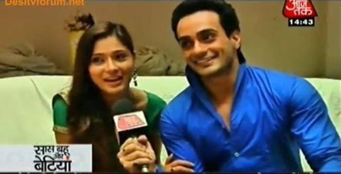 378736_194734437284832_2105546519_n - xxSara Khan si Angad Hasijaxx
