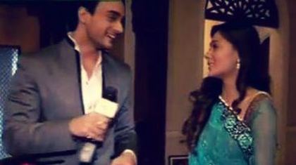 408952_202343309857278_172826666_n - xxSara Khan si Angad Hasijaxx