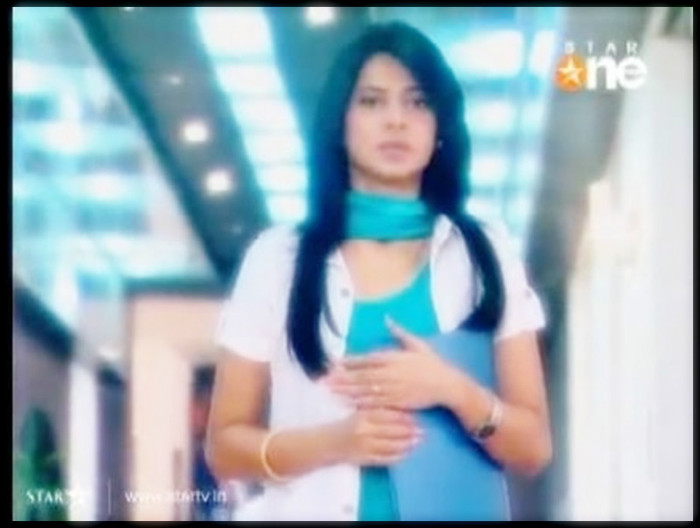 306296_382470281790781_253206303_n - x-Jennifer Winget 4-x