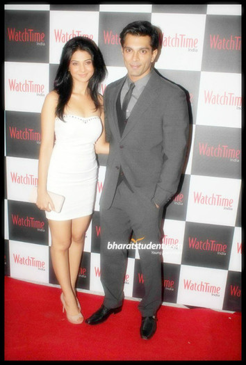 376419_429832717056480_1975750655_n - x-Jennifer Winget 4-x