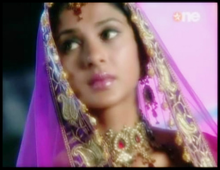 394495_343392765686430_2027657718_n - x-Jennifer Winget 4-x