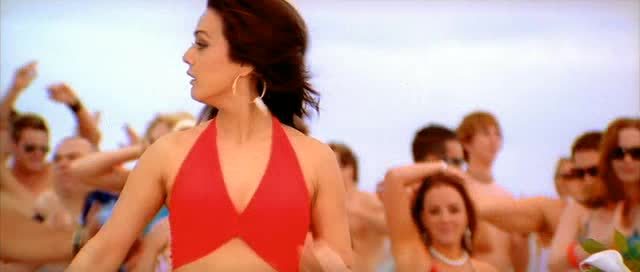 vlcsnap-2012-07-29-23h24m13s32 - 04 - Salaam Namaste