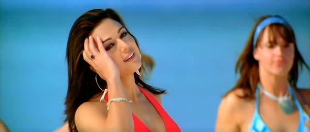vlcsnap-2012-07-29-23h26m07s134 - 04 - Salaam Namaste