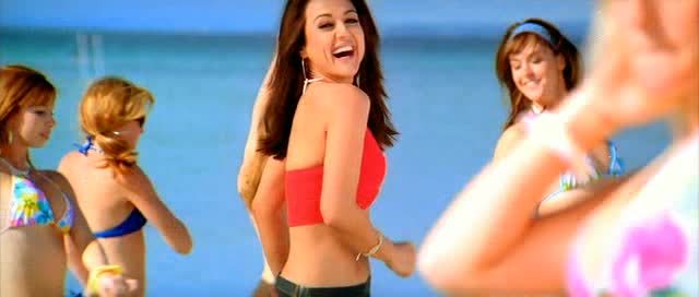 vlcsnap-2012-07-29-23h26m45s17 - 04 - Salaam Namaste