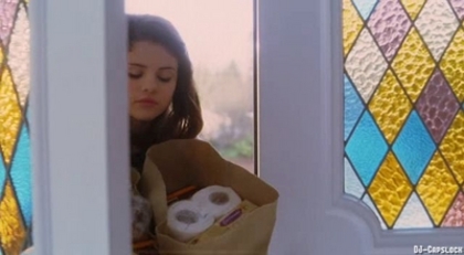 Hei bella...Drew... m`am intors..