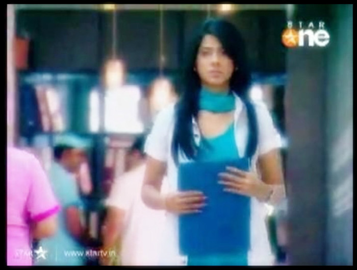 553369_382468745124268_1686427691_n - x-Jennifer Winget 4-x