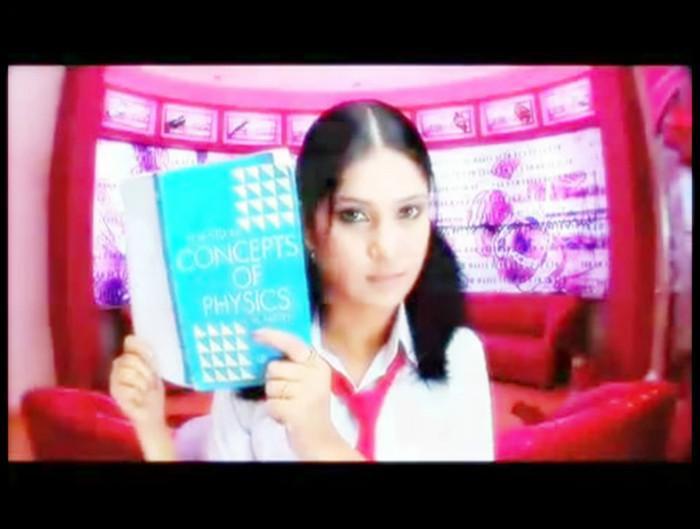 581974_405382629499546_197405016_n - x-Jennifer Winget 4-x