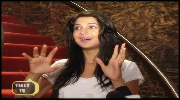 417337_471080762910256_1624484498_n - x-Jennifer Winget 4-x