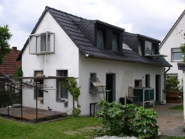 268970_254221044592747_1866229_n