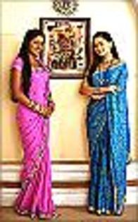 554445 - B-Sara and Parul photoshoot-B