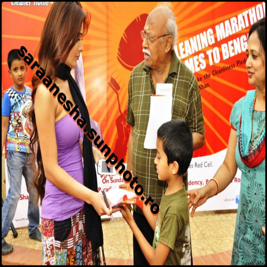 599533_435200356502332_713827249_n - Sara Khan at Gala Clean A Thon