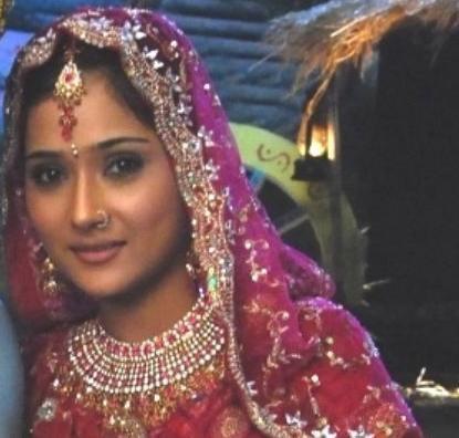 382768_169217683173507_2004449723_n - sara khan in sapna babul ka bidaai