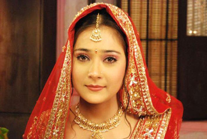 382866_169217386506870_1105833990_n - sara khan in sapna babul ka bidaai