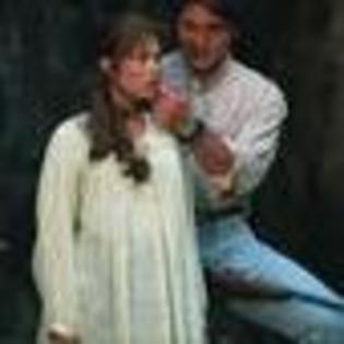 esmeralda-486733l-thumbnail_gallery