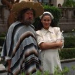 Esmeralda_1237144609_2_1997