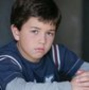 bradley-steven-perry-279086l-thumbnail_gallery - Bradley Steven Perry