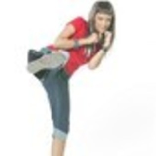 ioana-scarlatescu-648322l-thumbnail_gallery