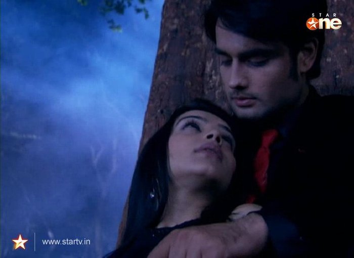 222347_151358574931042_8251384_n - Abhay and Piya