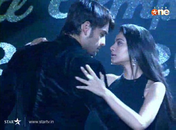 222649_150145358385697_8191732_n - Abhay and Piya