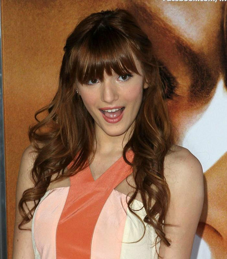 bella-thorne-premiere-the-vow-04