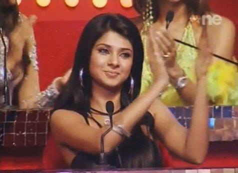 580035_229373473832751_700869737_n